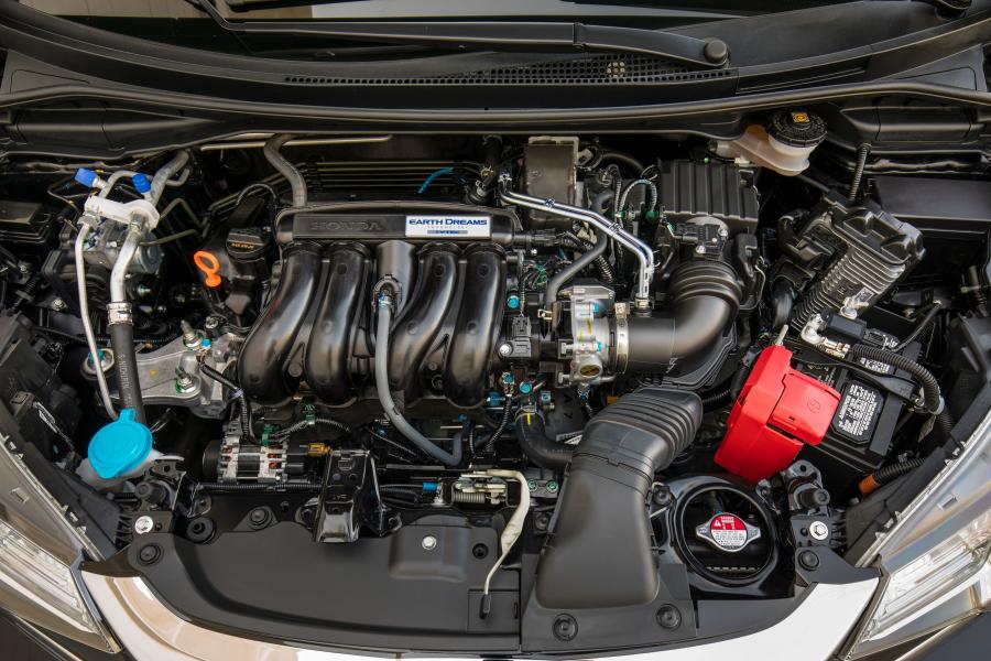 Моторный отсек Honda Fit Sport HFP Accessories 2017 года  (NA) (фото 2 из 32)